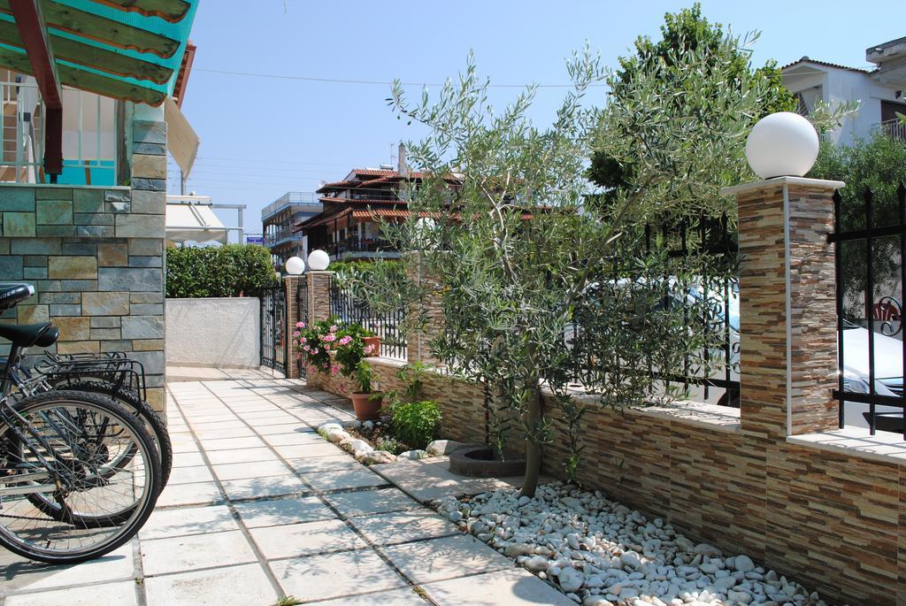 Artemis Paralia Dionysiou