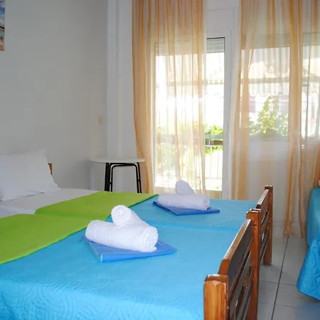 Artemis Apartments Paralia Dionysiou Exterior photo