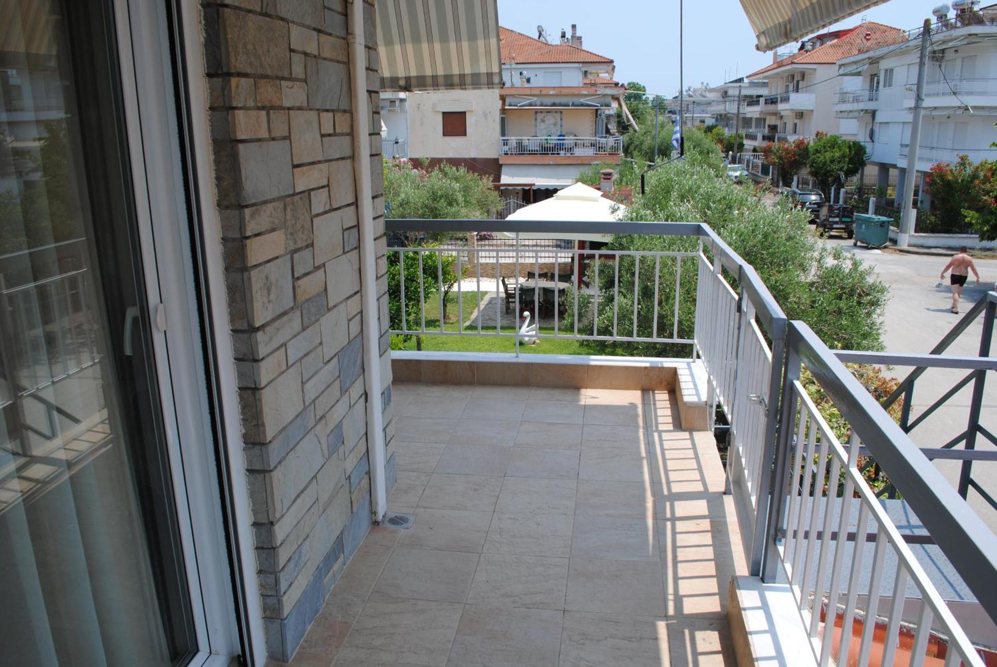 Artemis Apartament *